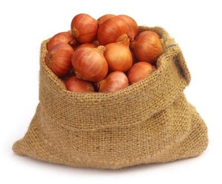 Onions dry (basket) Sharing for 6 people